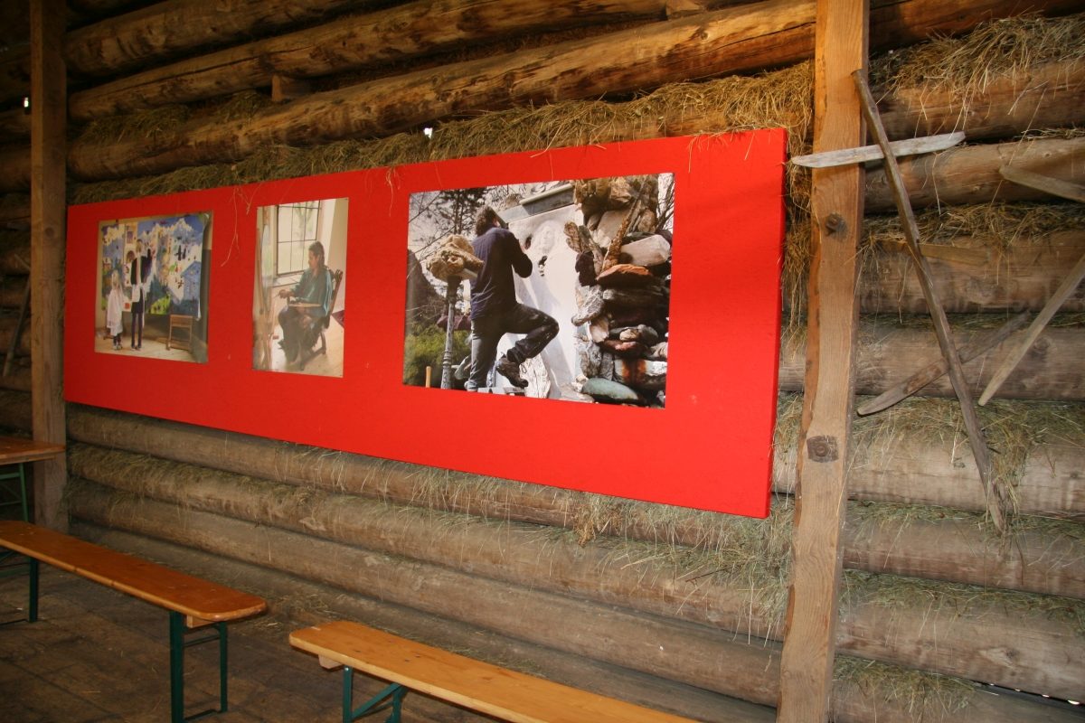 Ausstellung Zeitzeichen