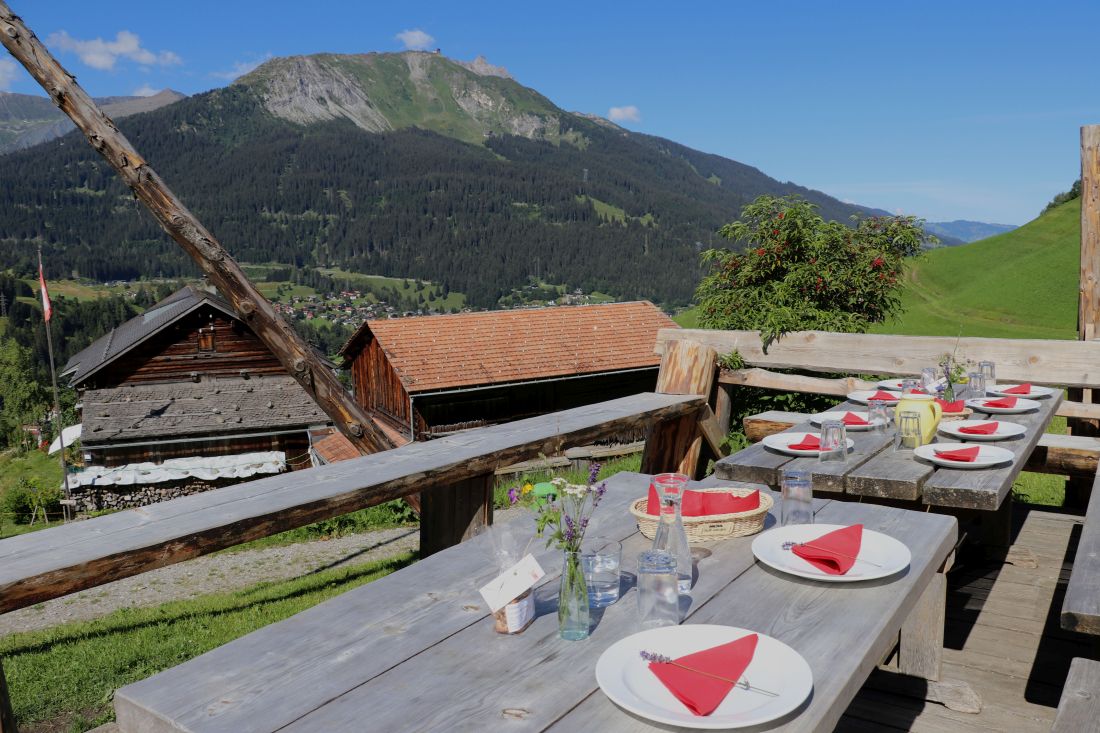 Sunnäbeizli Hennägadä